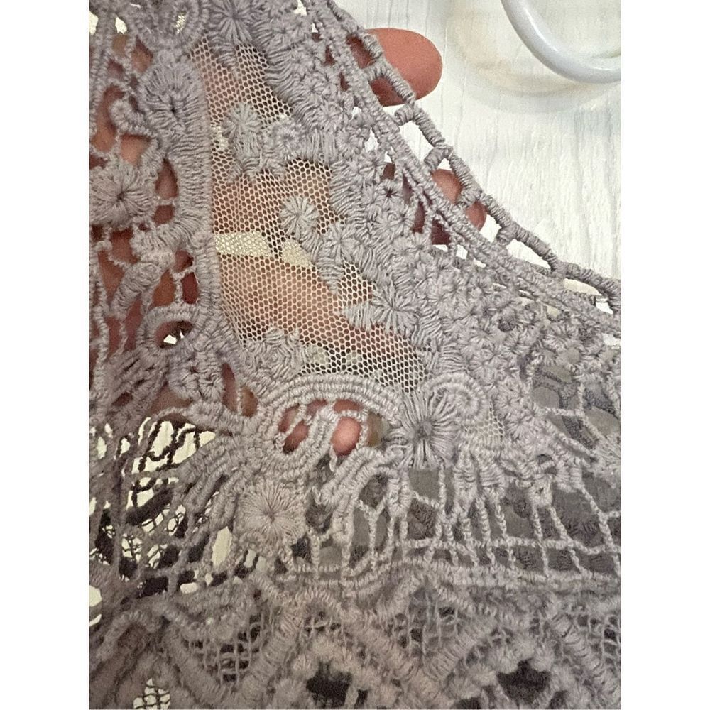 Solitaire Embroidered Blouse  - Picture 4 of 4